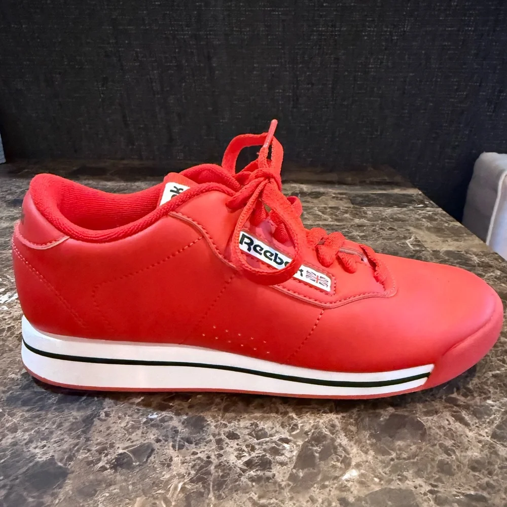 Reebok. Princess Lifestyle Sneaker. Red/White/Black. Size 6.